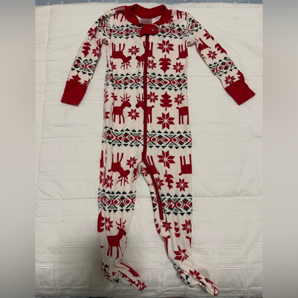 Hanna Andersson Red and White Christmas/Holiday Footies One Piece